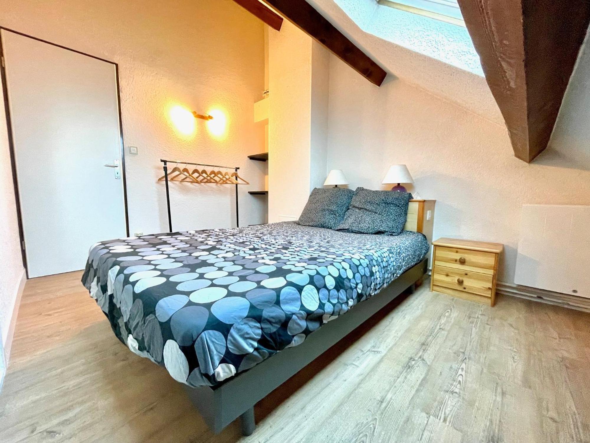 Centre Village Appartement 3 Chambres Avec Terrasse Jusqu'A 6 Personnes แซ็งต์-ลารีย์-ซูว์ลอง ภายนอก รูปภาพ
